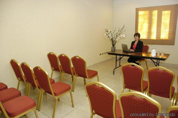 טלקה Hotel Diego De Almagro Talca מתקנים תמונה