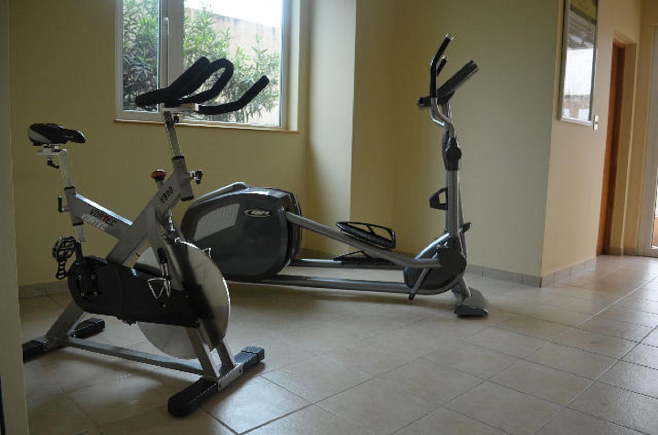 טלקה Hotel Diego De Almagro Talca מראה חיצוני תמונה
